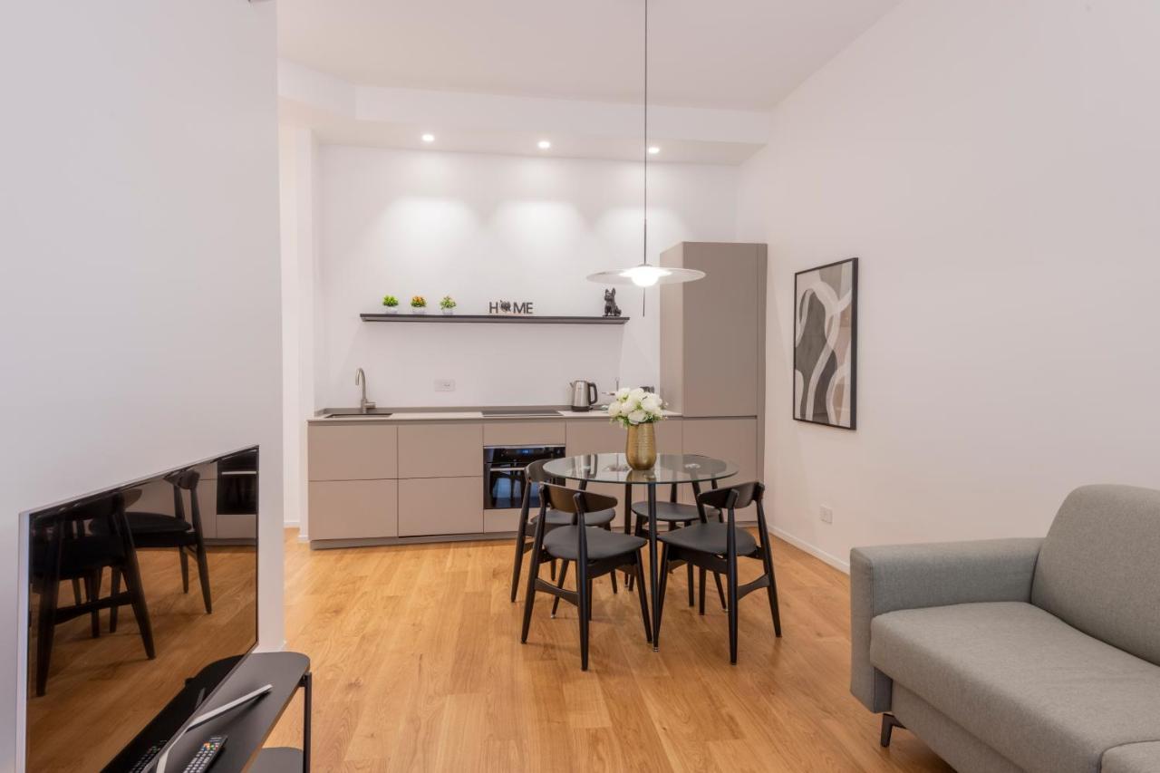 Milan Royal Suites Duomo Eksteriør billede